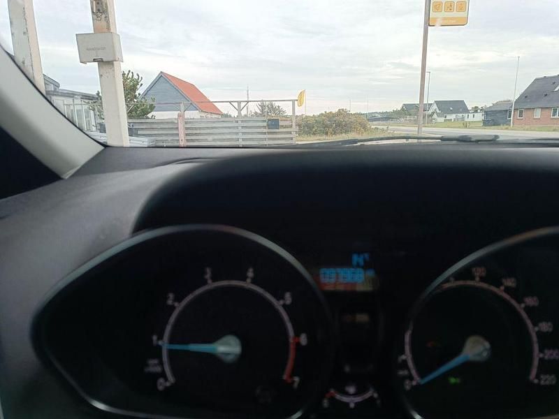 Gebraucht Ford B-MAX Titanium 120 PS (88 kW) 2012 Gold Van / Kleinbus