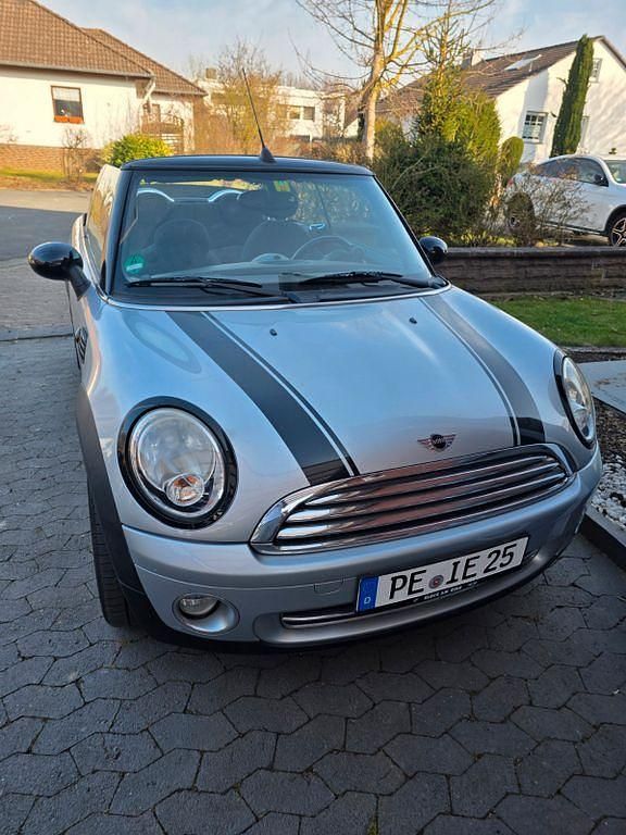 Gebraucht Mini Cooper Cabriolet 122 PS (89 kW) 2010 Silber Cabrio