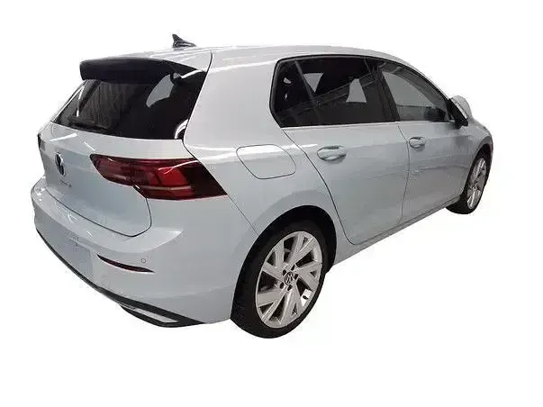 Gebraucht VW Golf VIII Style 150 PS (110 kW) 2025 Blau Limousine