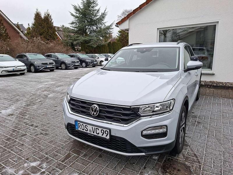 Gebraucht VW T-Roc Active 116 PS (85 kW) 2021 K8 white silver SUV
