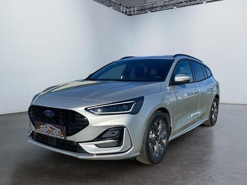 Gebraucht Ford Focus ST-Line X 155 PS (114 kW) 2025 Moondust silver Kombi