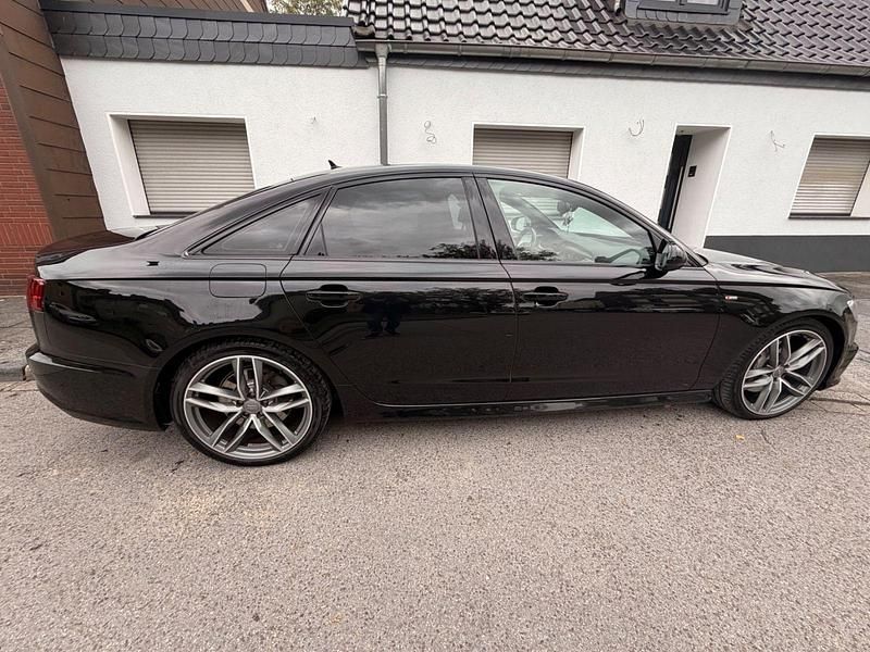 Second-hand Audi A6 Ambiente 272 CP (200 kW) 2018 Negru Berlinǎ