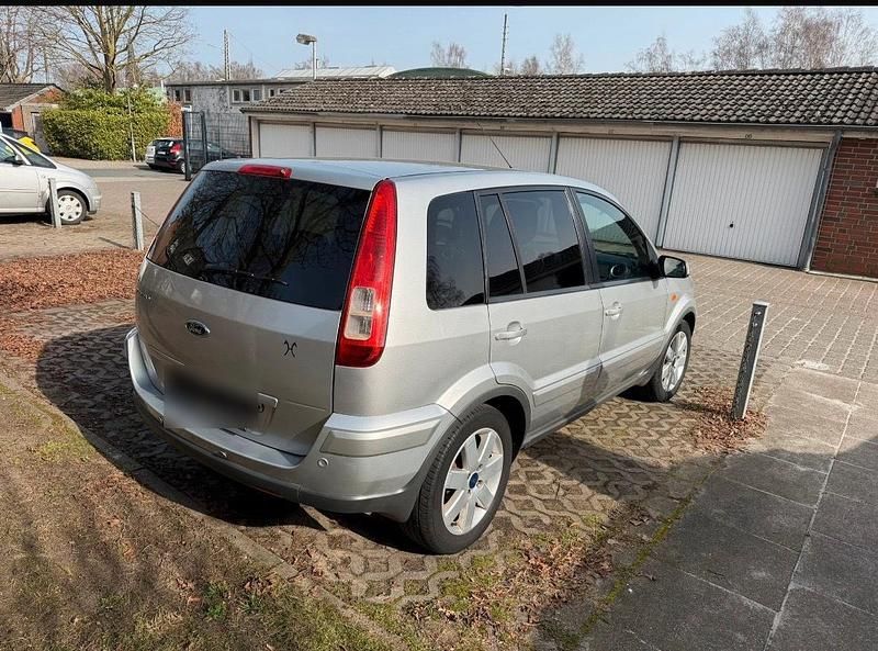 Gebraucht Ford Fusion 80 PS (58 kW) 2007 Silber Kleinwagen