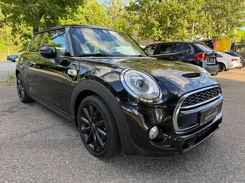 Schwarz Gebraucht 2016 Mini Cooper S Coupé Coupé | 10.000 € - Bild 1/4