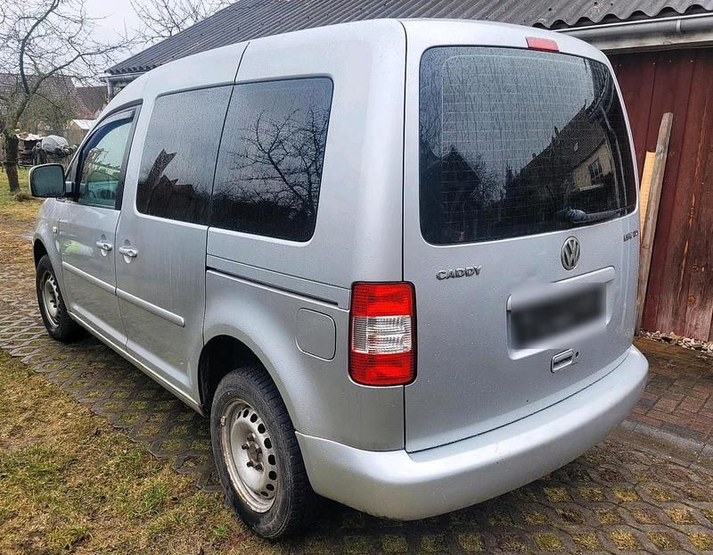 Gebraucht VW Caddy Life 105 PS (77 kW) 2005 Silber Van / Kleinbus