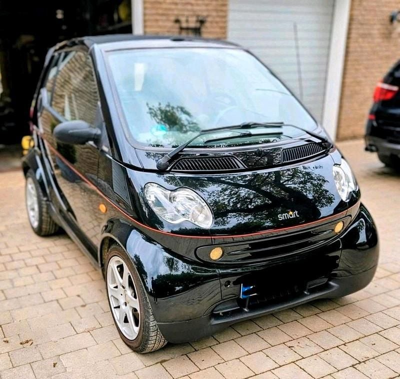 Usata Smart ForTwo Cabrio 54 CV (39 kW) 2003 Nero Cabrio