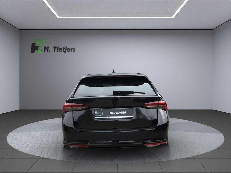 Neu Skoda Octavia SportLine 204 PS (150 kW) 2025 Schwarz Kombi