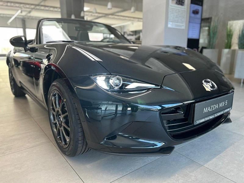 Neu Mazda MX5 Homura-Line 132 PS (97 kW) 2025 Jet black Cabrio