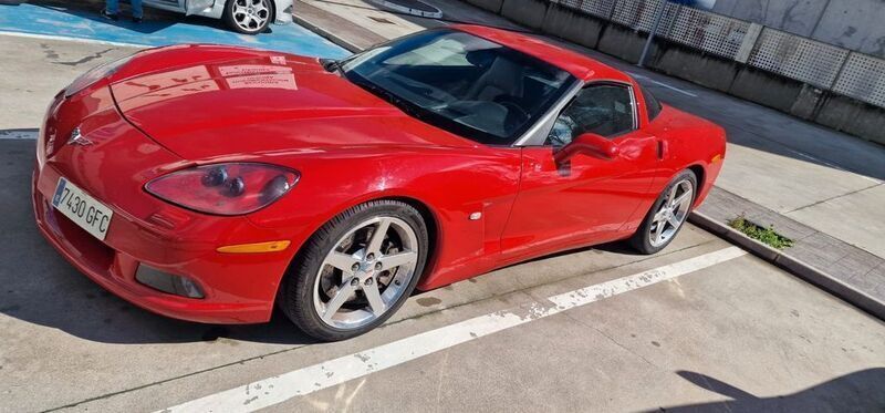 Rot Gebraucht 2007 Corvette C6 Coupé | 38.500 € - Bild 1/4