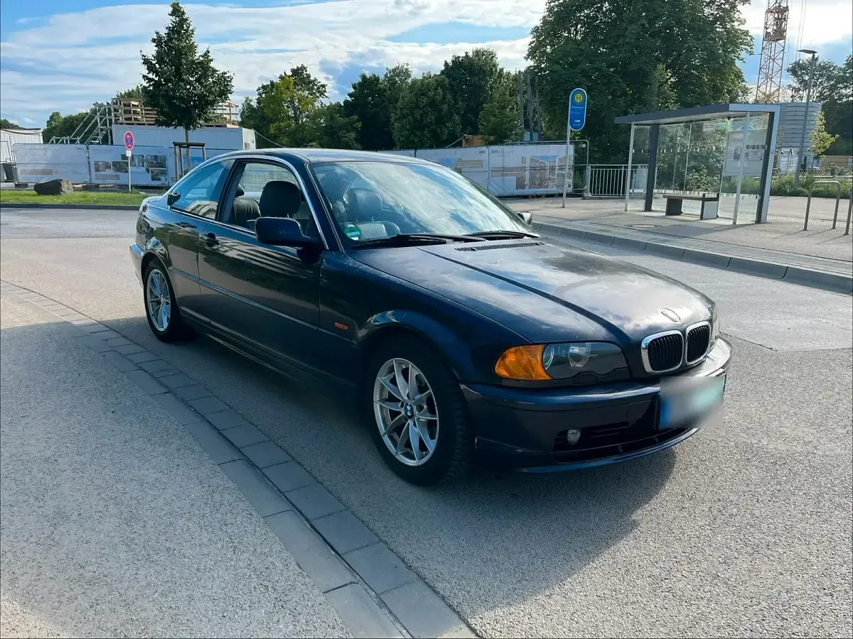 Gebraucht BMW 320 170 PS (125 kW) 2001 Blau Coupé