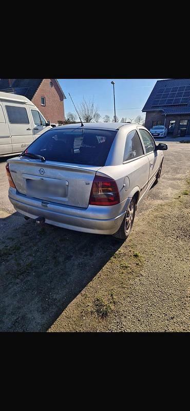 Gebraucht Opel Astra 105 PS (77 kW) 2005 Kleinwagen