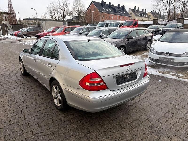 Gebraucht Mercedes E350 Elegance 272 PS (200 kW) 2005 Silber Limousine