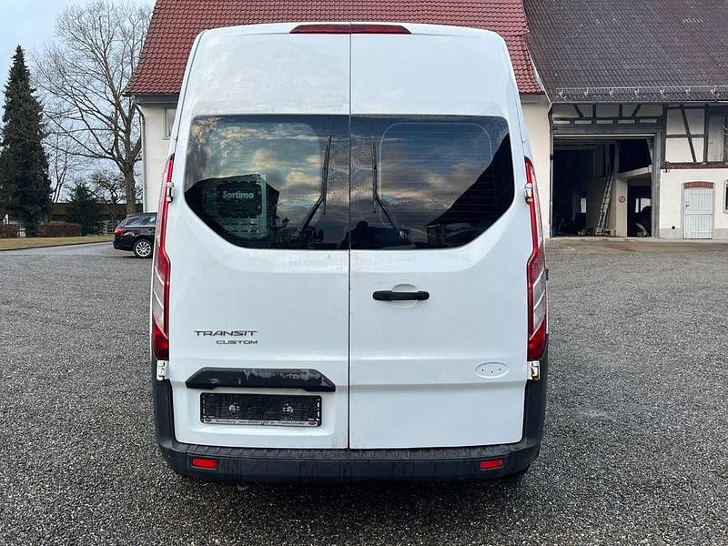 Gebraucht Ford Transit Custom 125 PS (91 kW) 2015 Weiß Van / Kleinbus