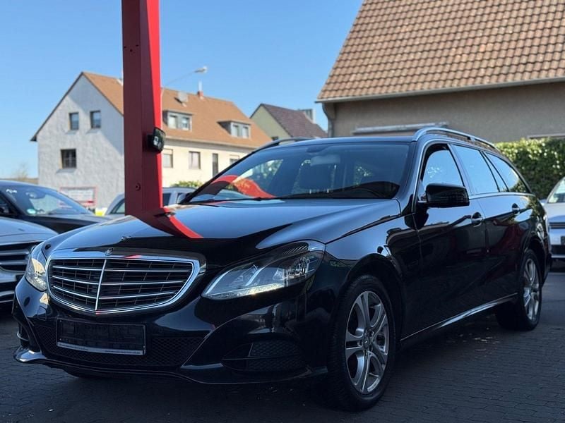Gebraucht Mercedes E200 136 PS (100 kW) 2015 Schwarz Kombi