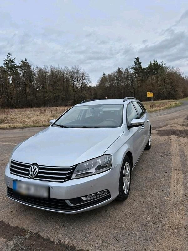 Gebraucht VW Passat 140 PS (102 kW) 2014 Silber Kombi