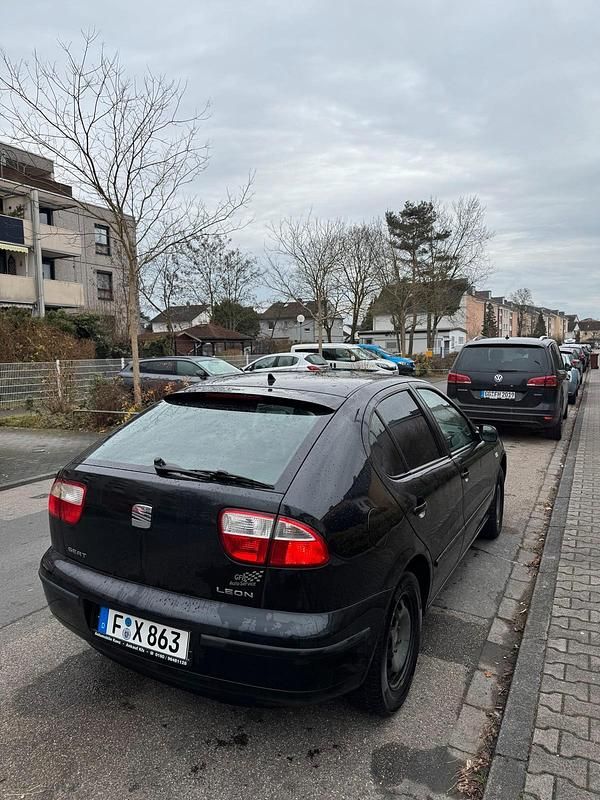 Gebraucht Seat Leon 110 PS (80 kW) 2002 Schwarz Kleinwagen