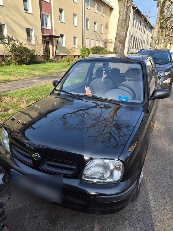 Gebraucht Nissan Micra 54 PS (39 kW) 1999 Schwarz Kleinwagen