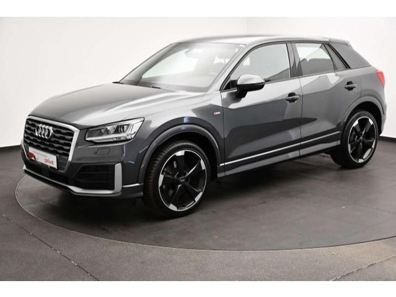 Gebraucht Audi Q2 Sport 150 PS (110 kW) 2016 Daytonagrau perleffekt (metallic) SUV