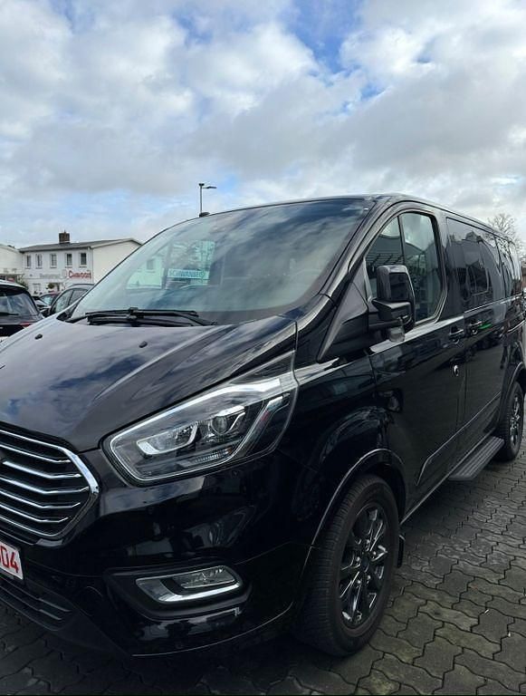 Gebraucht Ford Tourneo Titanium X 170 PS (125 kW) 2019 Schwarz Van / Kleinbus