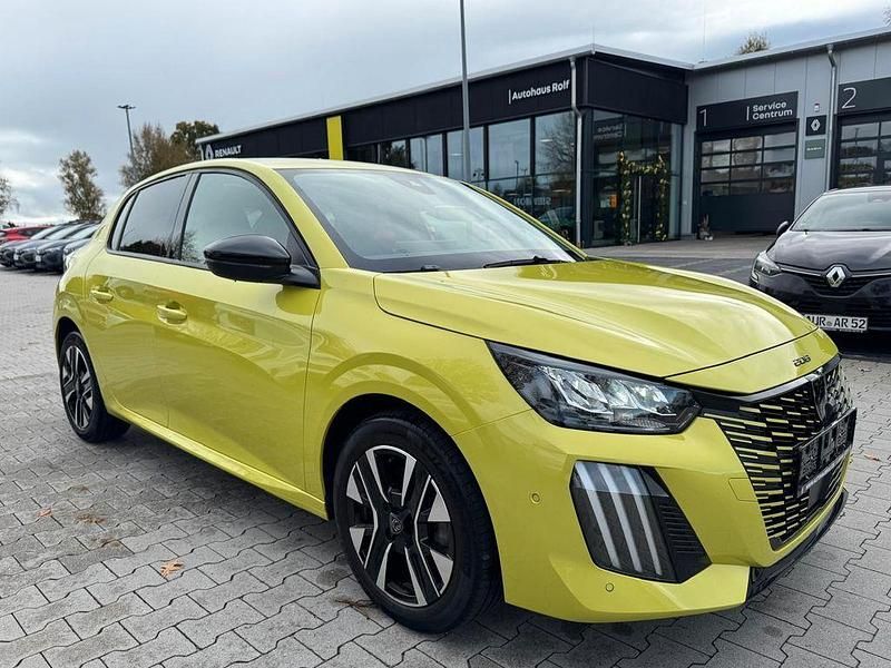 Gelb Gebraucht 2024 Peugeot 208 Allure Kleinwagen | 16.490 € (Fairer Preis) - Bild 1/4