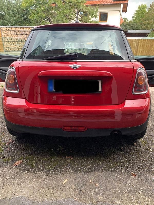 Gebraucht Mini ONE 75 PS (55 kW) 2009 Rot Kleinwagen
