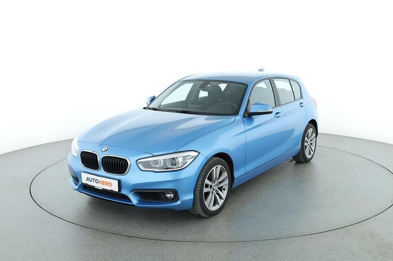 Blau Gebraucht 2017 BMW 118 Advantage Kleinwagen | 16.650 € (Teuer) - Bild 1/3