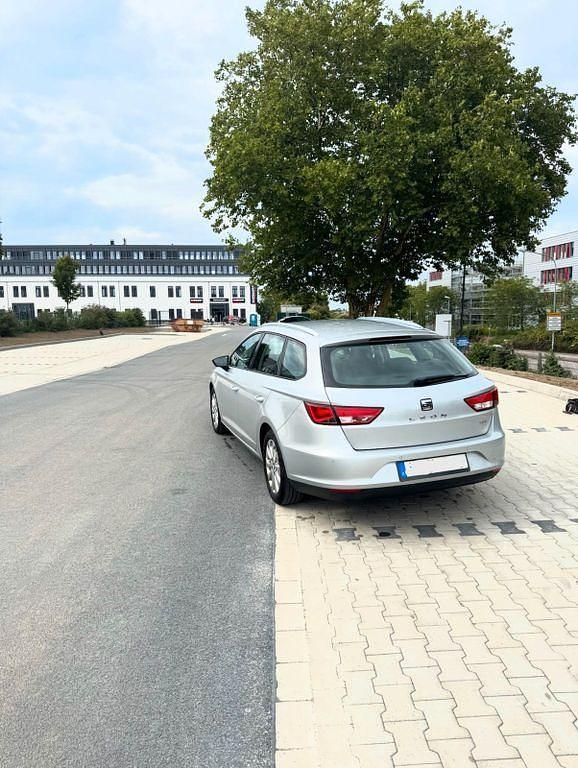 Gebraucht Seat Leon ST Style 110 PS (80 kW) 2016 Silber Kombi