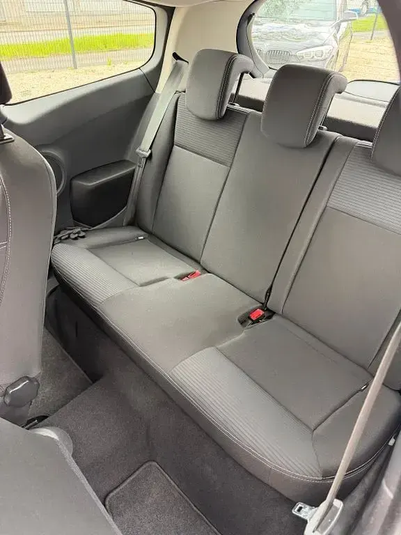 Gebraucht Renault Clio III Collection 75 PS (55 kW) 2013 Weiß Limousine