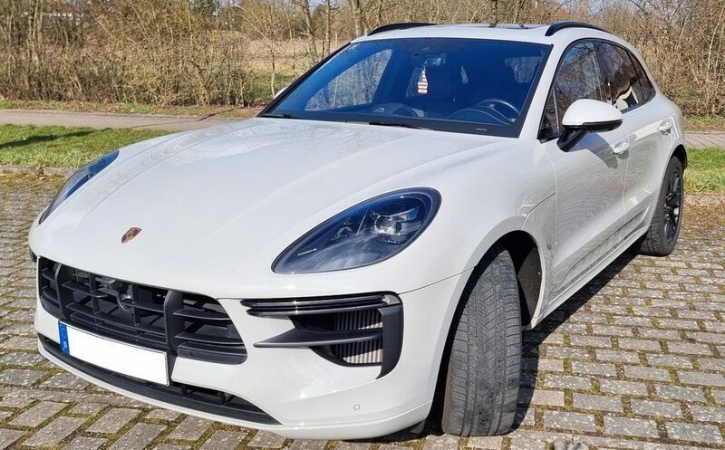 Weiß Gebraucht 2019 Porsche Macan Turbo SUV | 66.900 € (Teuer) - Bild 1/4