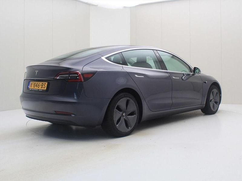 Gebraucht Tesla Model 3 Standard Range 225 kW (306 PS) 2020 Grau Limousine