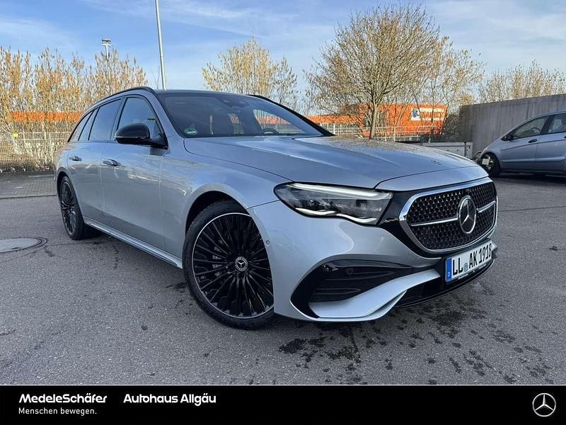 Gebraucht Mercedes E450 AMG 367 PS (269 kW) 2026 Lack hightechsilber Kombi