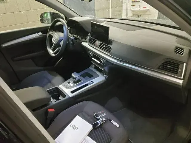 Gebraucht Audi Q5 Advanced Plus 204 PS (150 kW) 2023 Brillantschwarz SUV