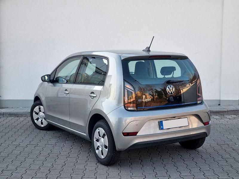 Gebraucht VW e-up! 61 kW (83 PS) 2022 Silber Kleinwagen