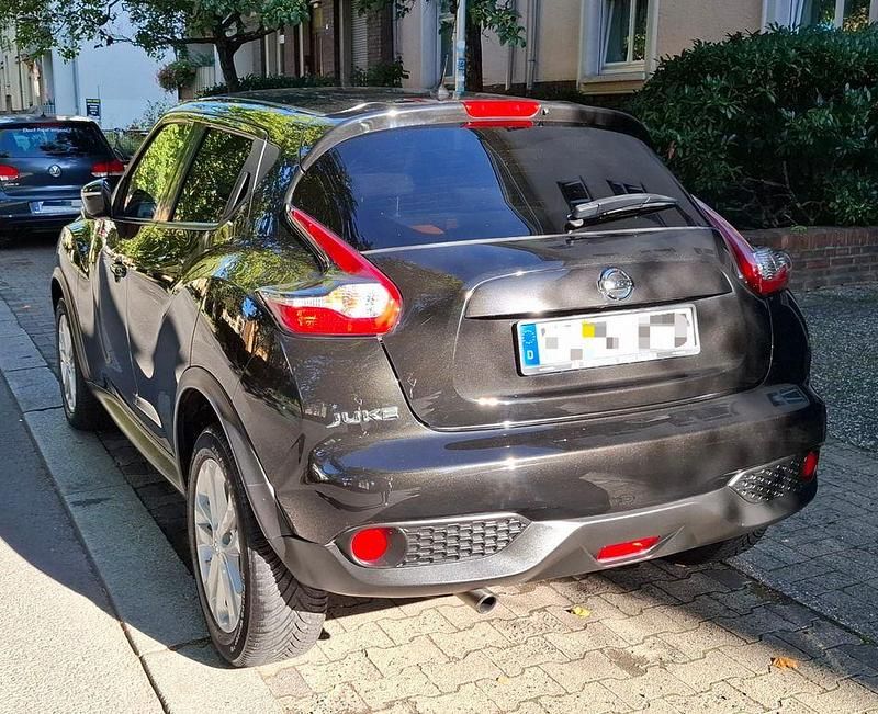 Gebraucht Nissan Juke 116 PS (85 kW) 2016 Schwarz SUV