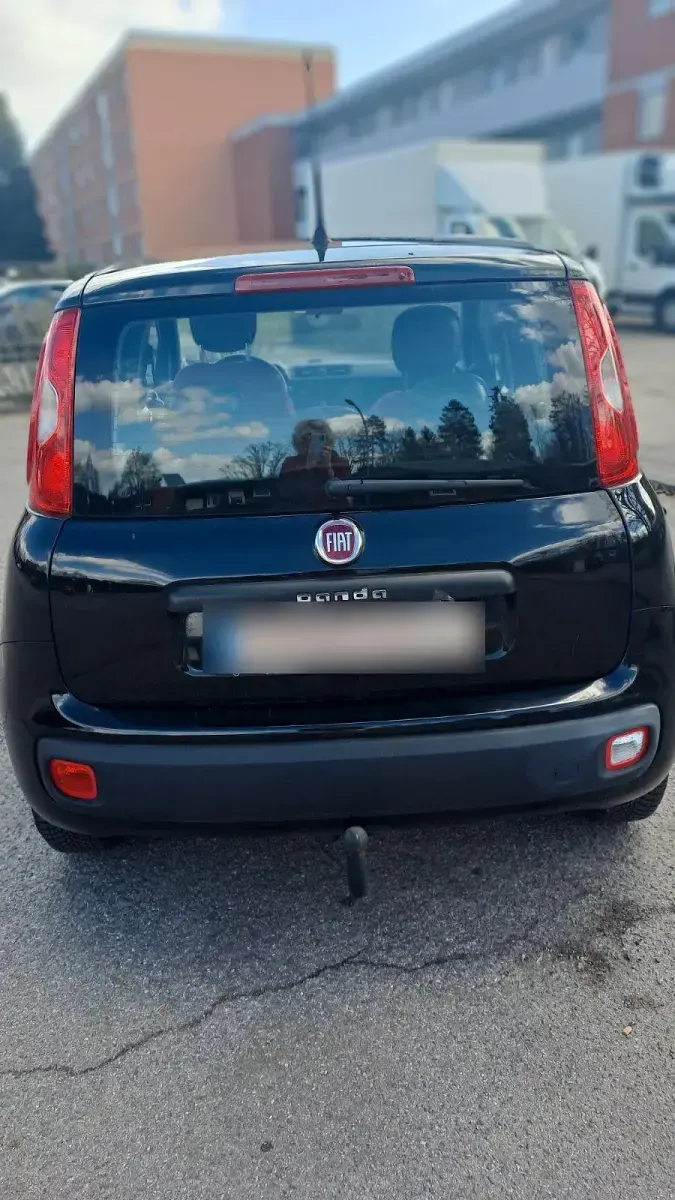Używany Fiat Panda 69 KM (50 kW) 2016 Czarny Hatchback