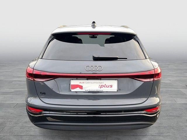 Gebraucht Audi Q6 e-tron Ambiente 185 kW (252 PS) 2025 Grau SUV