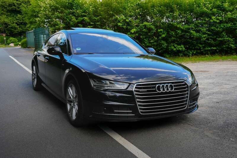 Schwarz Gebraucht 2016 Audi A7 Competition Kleinwagen | 27.000 € (Guter Preis) - Bild 1/4