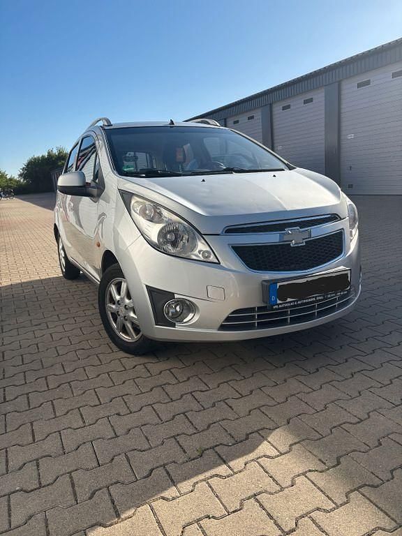 Gebraucht Chevrolet Spark LS 82 PS (60 kW) 2011 Silber Kleinwagen