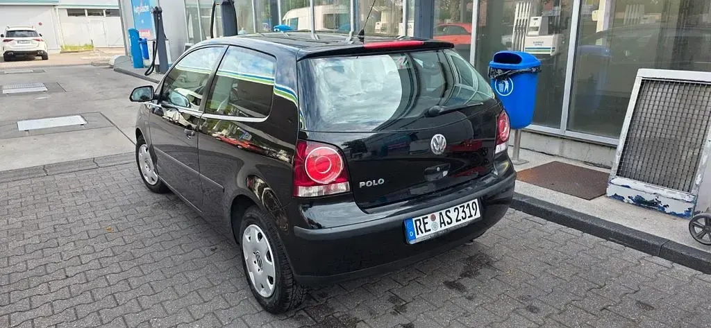 Gebraucht VW Polo Trendline 60 PS (44 kW) 2009 Schwarz Kleinwagen