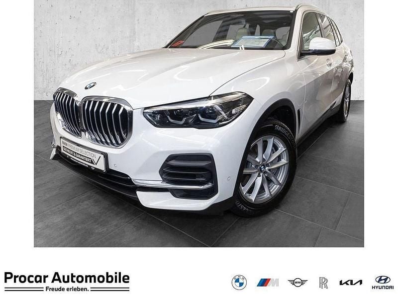 Alpinweiss Gebraucht 2022 BMW X5 Sport Line SUV | 53.470 € (Superpreis) - Bild 1/4