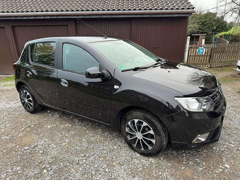 Schwarz Gebraucht 2019 Dacia Sandero Comfort Kleinwagen | 8.500 € (Fairer Preis) - Bild 1/4