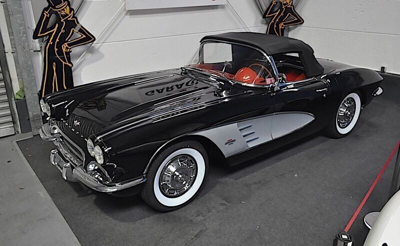 Second-hand Corvette C1 230 CP (169 kW) 1960 Negru Cabrio
