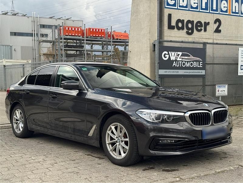 Gebraucht BMW 520 190 PS (139 kW) 2018 Grau Limousine
