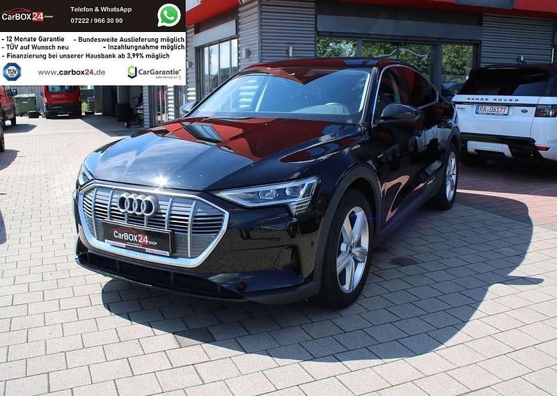 Gebraucht Audi e-tron Basis 230 kW (313 PS) 2021 Brillantschwarz SUV