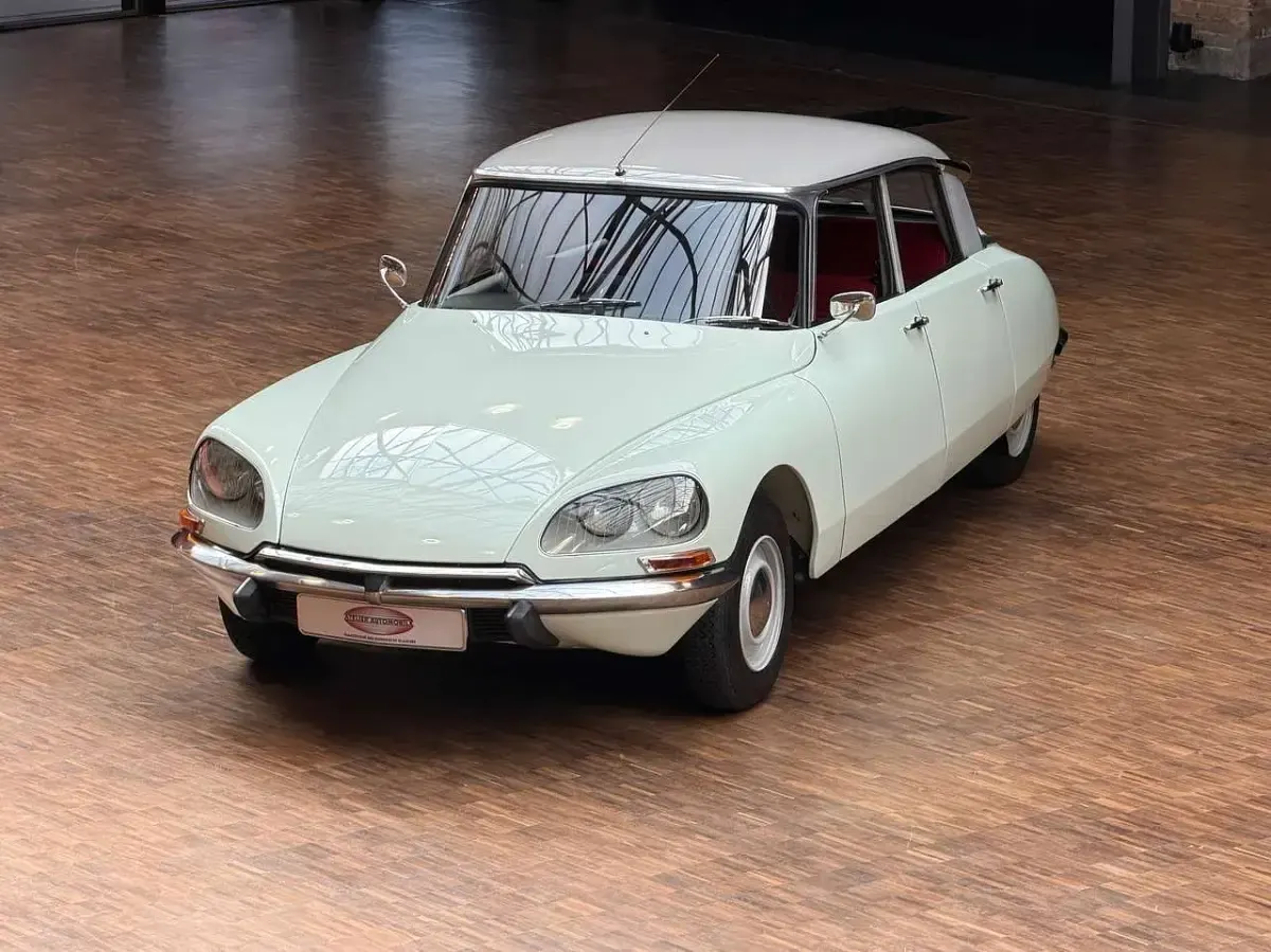 Gebraucht Citroën DS 77 PS (56 kW) 1968 Blanc carrare ac 144 Limousine