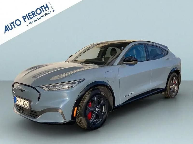 Vapor blue metallic Gebraucht 2023 Ford Mustang Mach-E Premium SUV | 42.850 € (Fairer Preis) - Bild 1/4