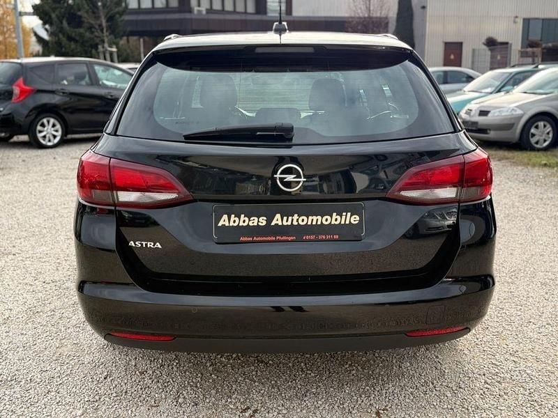 Gebraucht Opel Astra 122 PS (89 kW) 2022 Schwarz Kombi