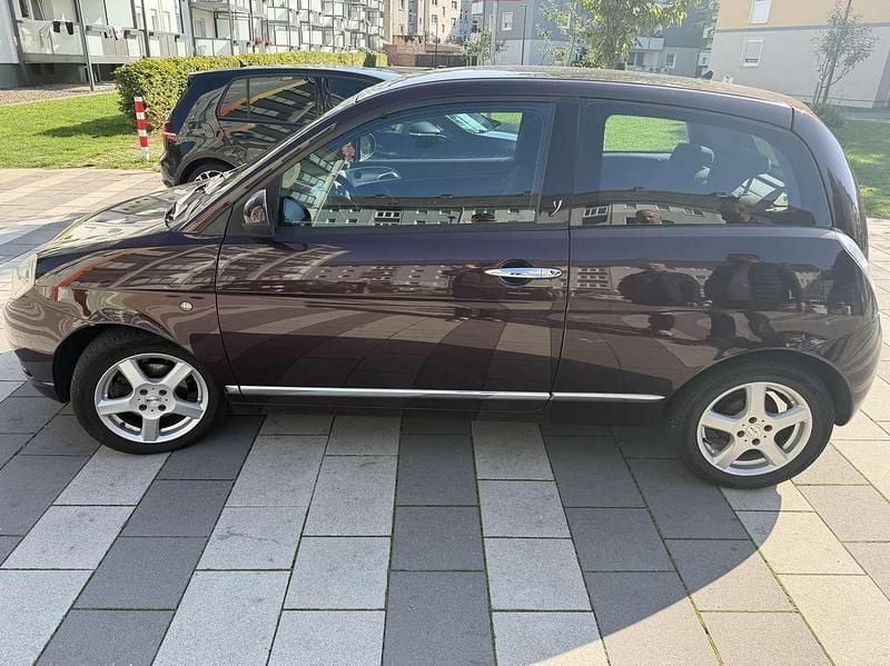 Gebraucht Lancia Ypsilon 75 PS (55 kW) 2010 Kleinwagen