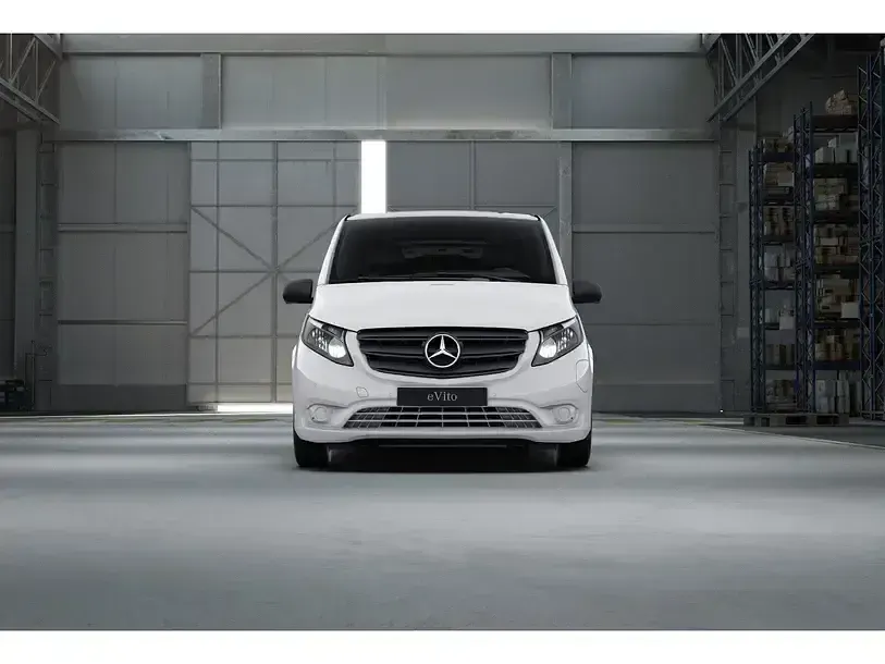 Gebraucht Mercedes e-Vito 85 kW (116 PS) 2023 Arktikweiß Van