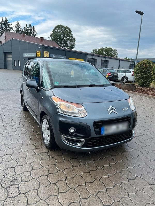 Grau Gebraucht 2011 Citroën C3 Picasso Van / Kleinbus | 2.999 € - Bild 1/4